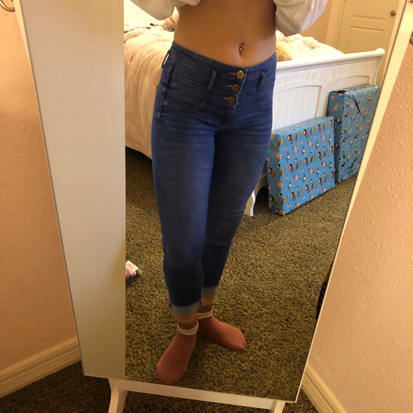 Pants - Picture 2 of 4